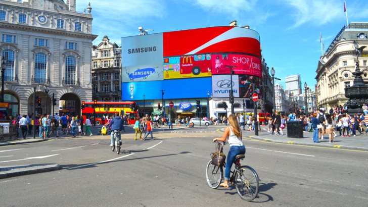 Piccadilly Circus in London