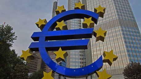 ECB Content with Leaving the Main Refinancing Rate Unchanged